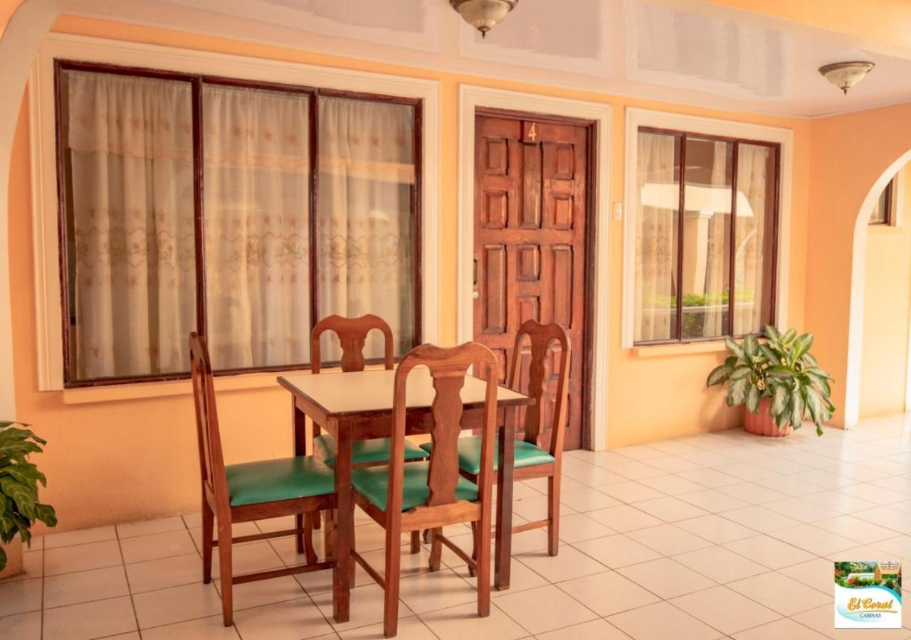 Hotel Y Cabinas El Coral Хако Экстерьер фото
